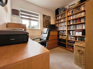 Photo 8- click for photo gallery